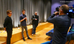 Goggo Gensch vom HDF im Gespräch mit den Filmemachern (Foto: Günther Ahner/HDF)