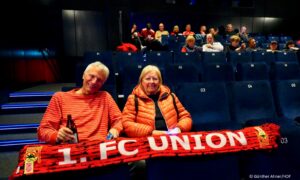 Union Fans bei DOK Premiere in Ludwigsburg am 17.04.2024